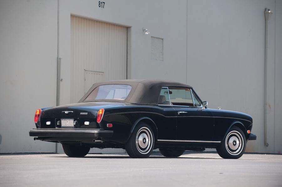  Rolls-Royce Corniche Cabriolet 1981 года  (фото 36 из 36)